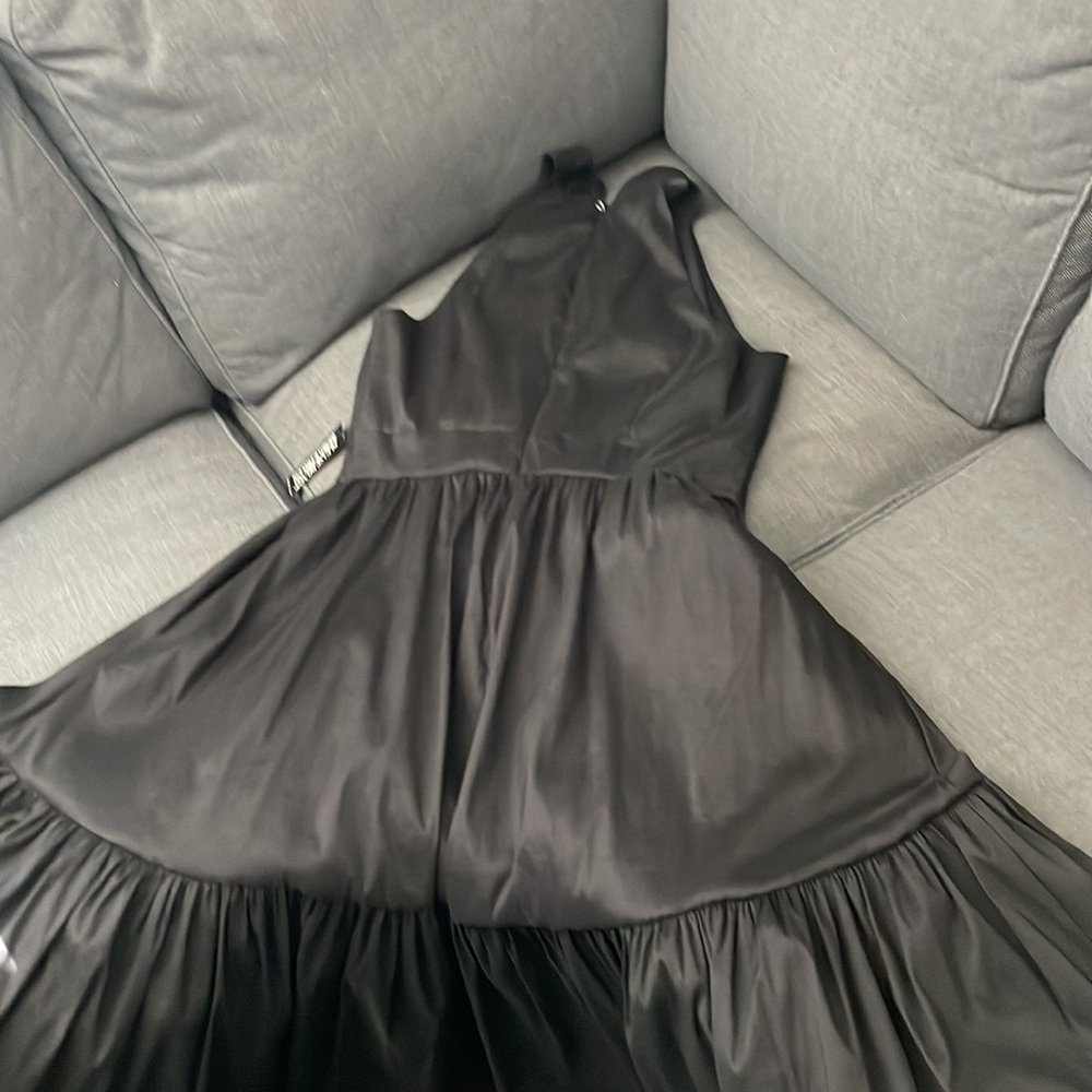 Brand new Dress! - Picture 4 of 6